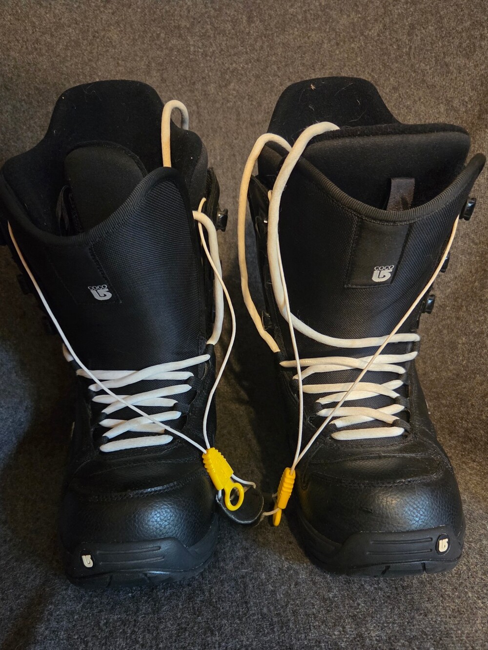 Burton Coco Snowboard Boots Black with White Laces Womens Size 10